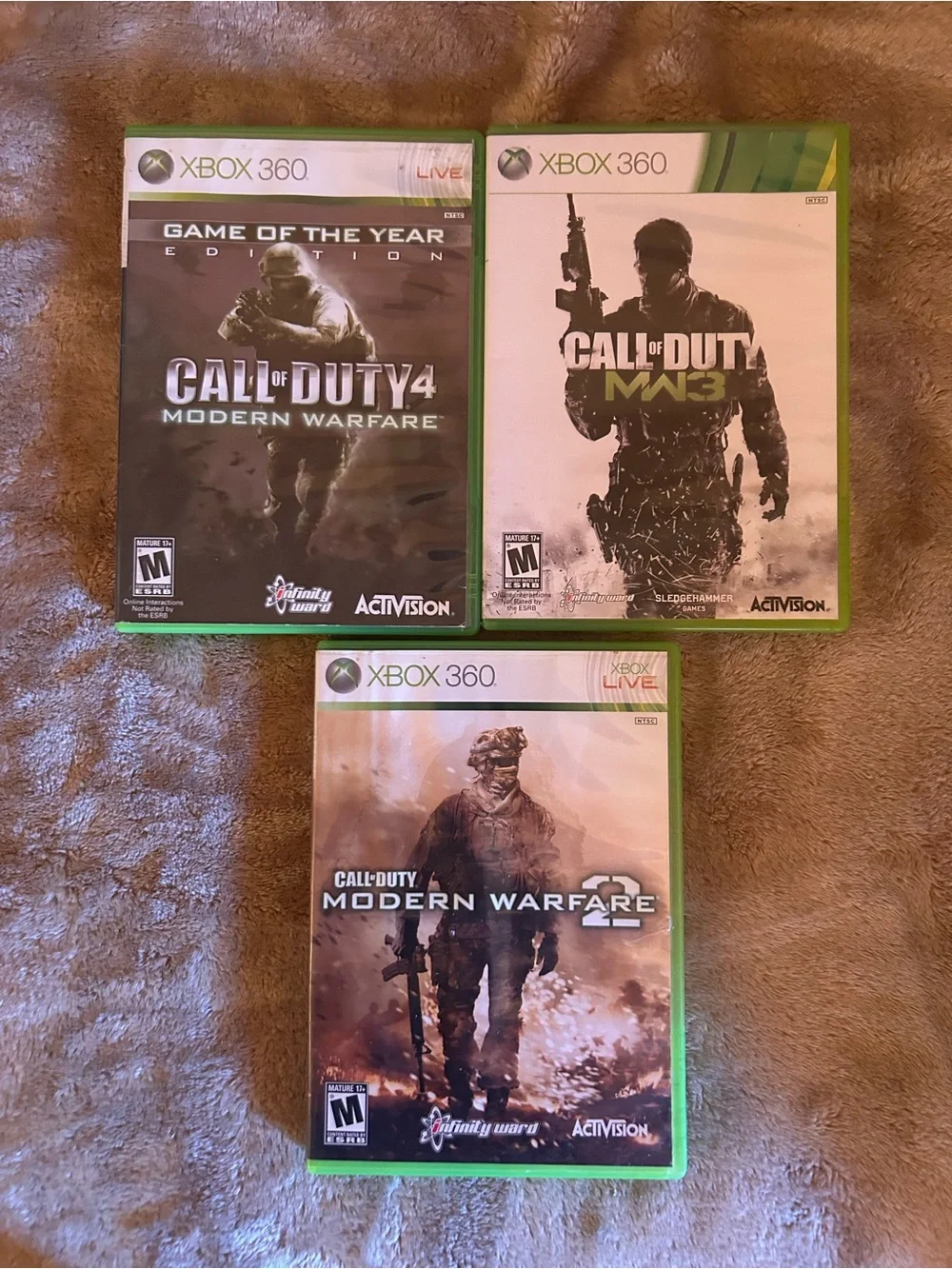 3 Call of Duty Xbox 360 Modern Warfare Bundle